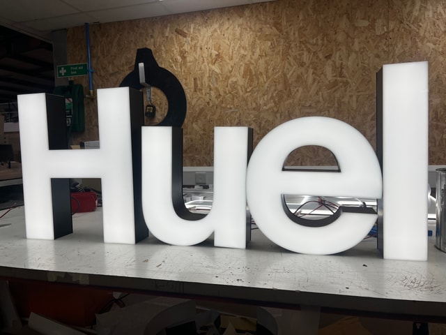 Huel display